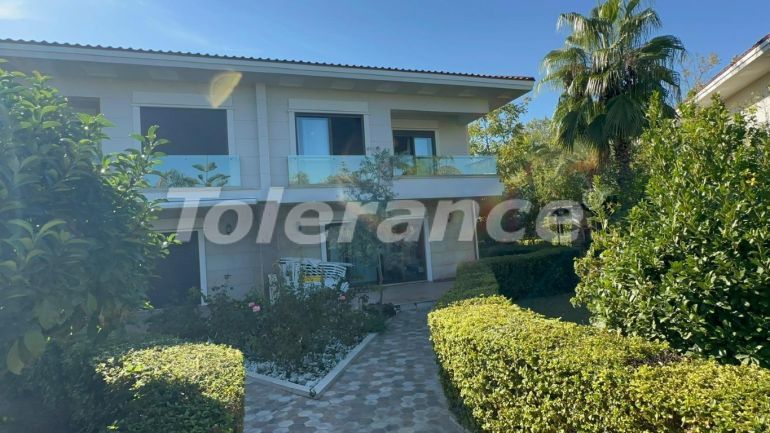 Villa еn Çamyuva, Kemer piscine - acheter un bien immobilier en Turquie - 133233