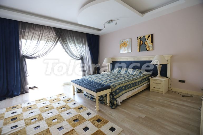 Villa еn Çamyuva, Kemer piscine - acheter un bien immobilier en Turquie - 133245