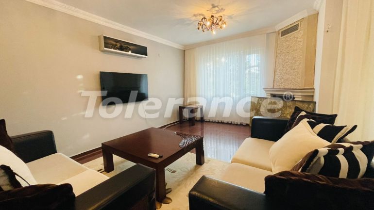 Villa in Çamyuva, Kemer with pool - buy realty in Turkey - 136270