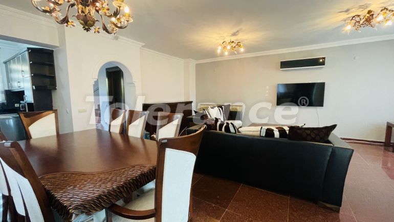 Villa in Çamyuva, Kemer with pool - buy realty in Turkey - 136271