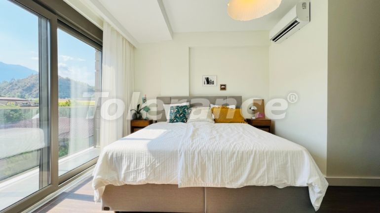 ویلا که در چام‌یووا, کمر استخر - خرید ملک در ترکیه - 136307