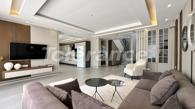 Villa еn Çamyuva, Kemer avec piscine - acheter un bien immobilier en Turquie - 144104