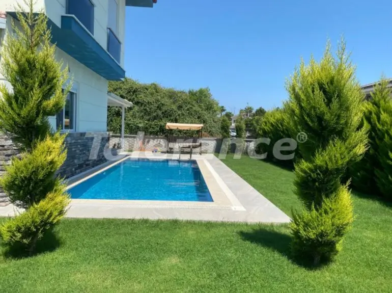 Villa in Çamyuva, Kemer pool - buy realty in Turkey - 29642