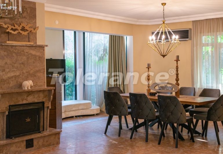 Villa еn Çamyuva, Kemer piscine - acheter un bien immobilier en Turquie - 45427