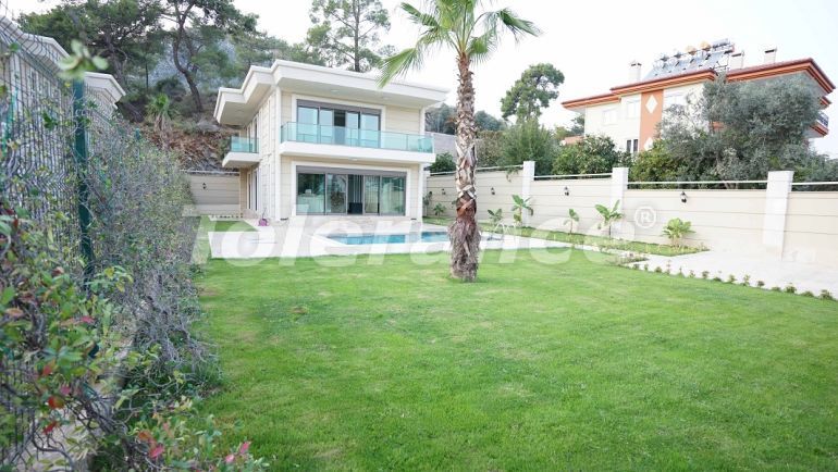 Villa from the developer in Çamyuva, Kemer with pool - buy realty in Turkey - 46716
