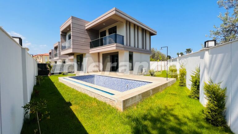 Villa from the developer in Çamyuva, Kemer with pool with installment - buy realty in Turkey - 59725