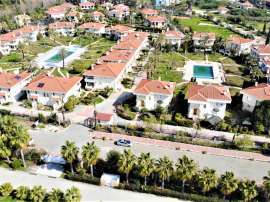 Villa in Çamyuva, Kemer with pool - buy realty in Turkey - 136287