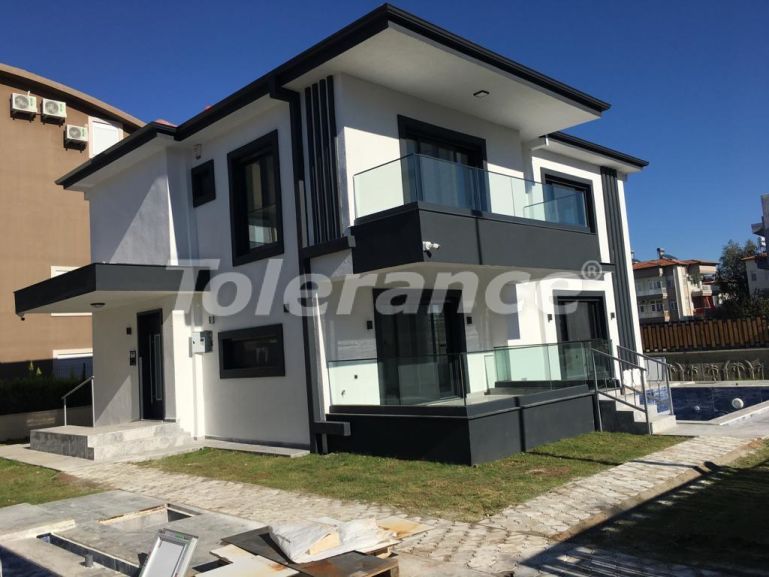 Villa in center, Belek with pool - buy realty in Turkey - 49952
