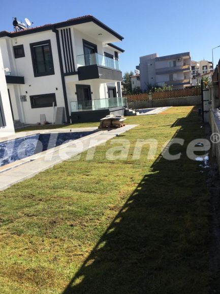 Villa in center, Belek with pool - buy realty in Turkey - 49976