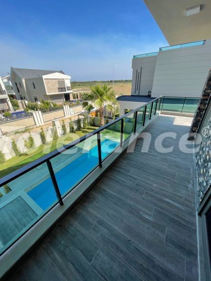 Villa van de ontwikkelaar in Belek Centrum, Belek zwembad - 53142 Villa van de ontwikkelaar in Belek Centrum, Belek zwembad - onroerend goed kopen in Turkije - 53142