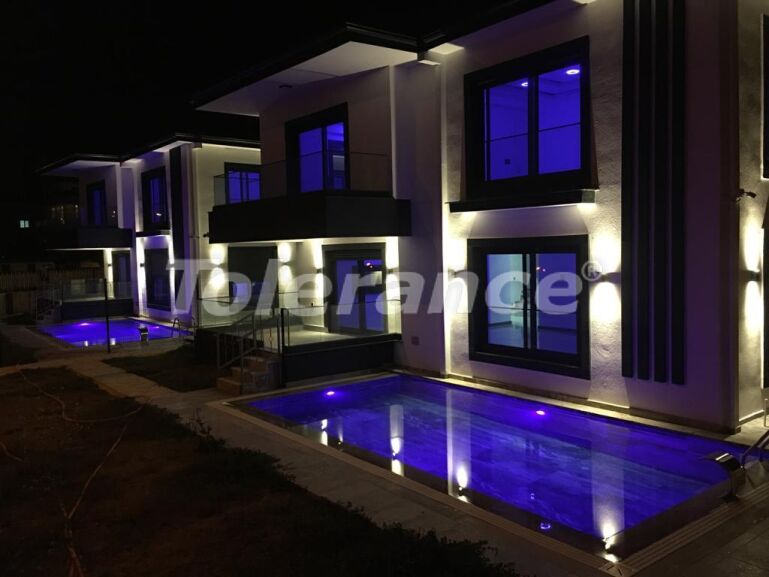 Villa in center, Belek with pool - buy realty in Turkey - 54332