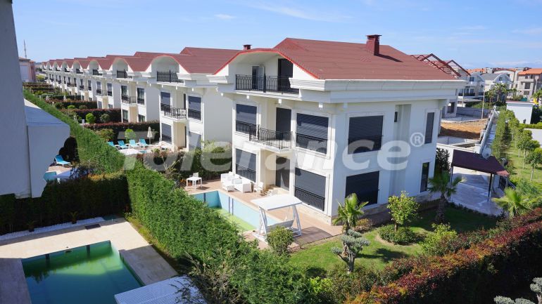 ویلا از سازنده که در مرکز بلک, بلک استخر - 78824 ویلا از سازنده که در مرکز بلک, بلک استخر - خرید ملک در ترکیه - 78824