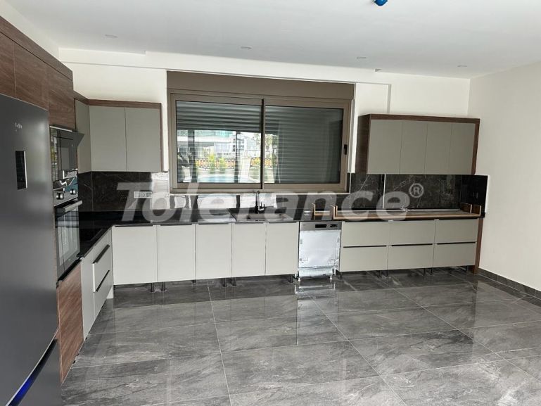 Villa van de ontwikkelaar in Belek Centrum, Belek zwembad - 83468 Villa van de ontwikkelaar in Belek Centrum, Belek zwembad - onroerend goed kopen in Turkije - 83468