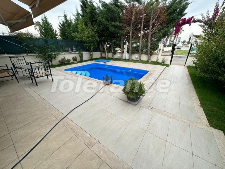 Villa in Belek Zentrum, Belek pool - immobilien in der Türkei kaufen - 94801