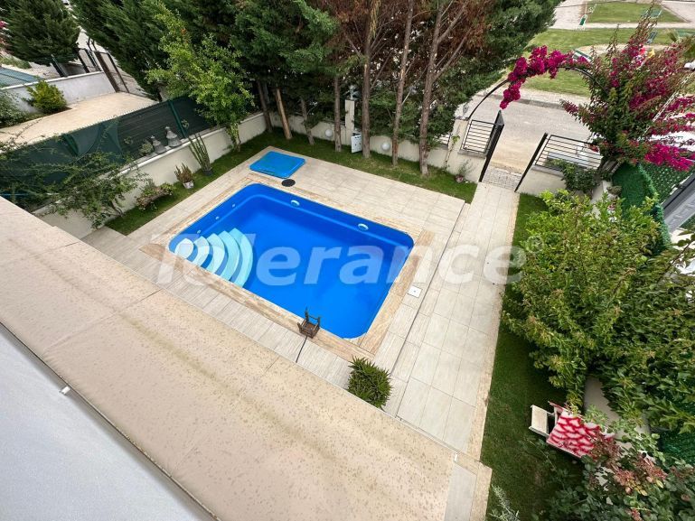 Villa in Belek Zentrum, Belek pool - immobilien in der Türkei kaufen - 94812