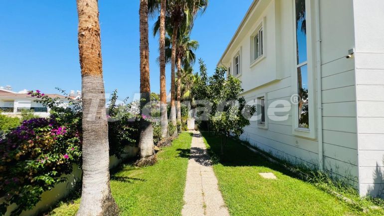 Villa in Kemer Zentrum, Kemer pool - immobilien in der Türkei kaufen - 111070