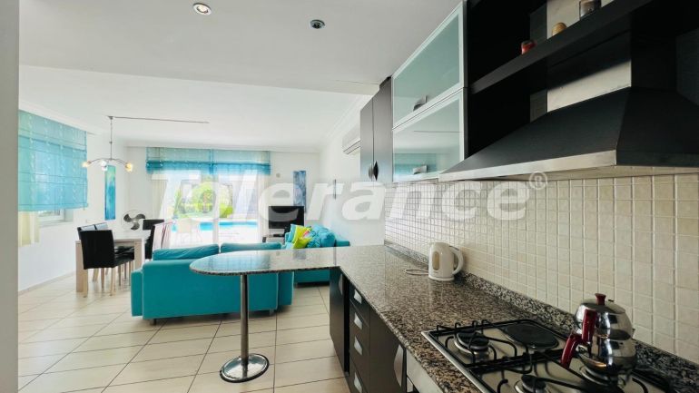 Villa in Kemer Zentrum, Kemer pool - immobilien in der Türkei kaufen - 111081