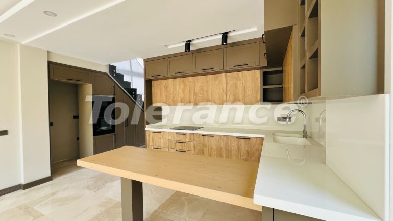 فلل من المتعهد في:في مركز مدينة كيمير, كيمير مسبح - شراء عقار في تركيا - 136320