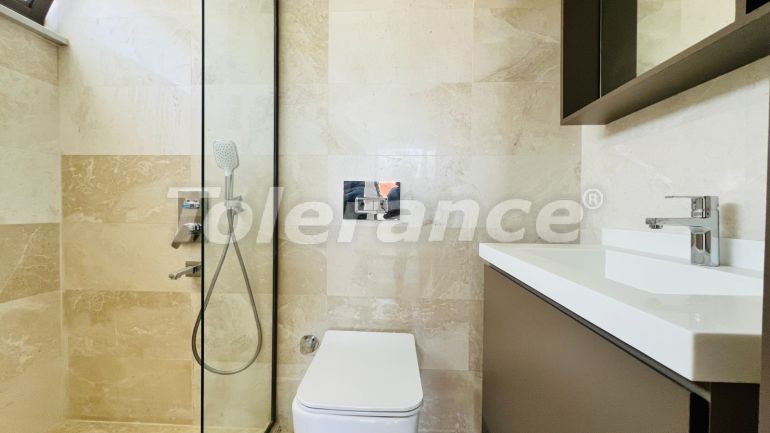 فلل من المتعهد في:في مركز مدينة كيمير, كيمير مسبح - شراء عقار في تركيا - 136335