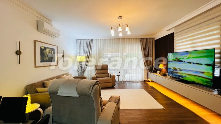 Villa еn Kemer Centre, Kemer piscine - acheter un bien immobilier en Turquie - 136548