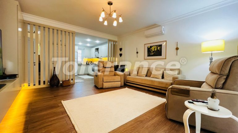 Villa еn Kemer Centre, Kemer piscine - acheter un bien immobilier en Turquie - 136551