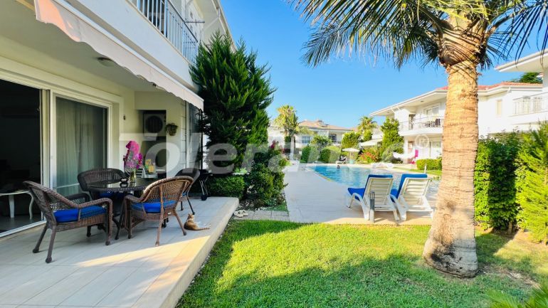 Villa еn Kemer Centre, Kemer piscine - acheter un bien immobilier en Turquie - 136555