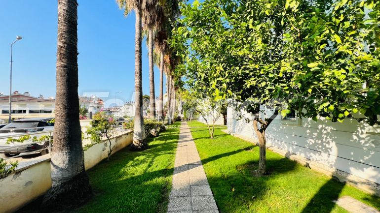 Villa еn Kemer Centre, Kemer piscine - acheter un bien immobilier en Turquie - 136556