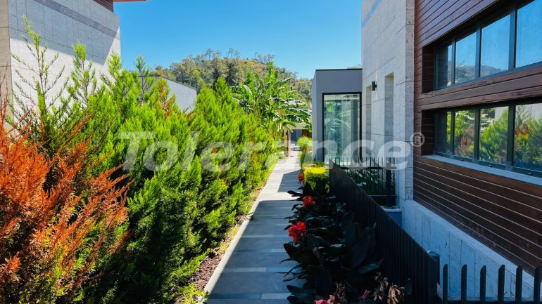 Villa van de ontwikkelaar in Kemer Centrum, Kemer zwembad - onroerend goed kopen in Turkije - 136713