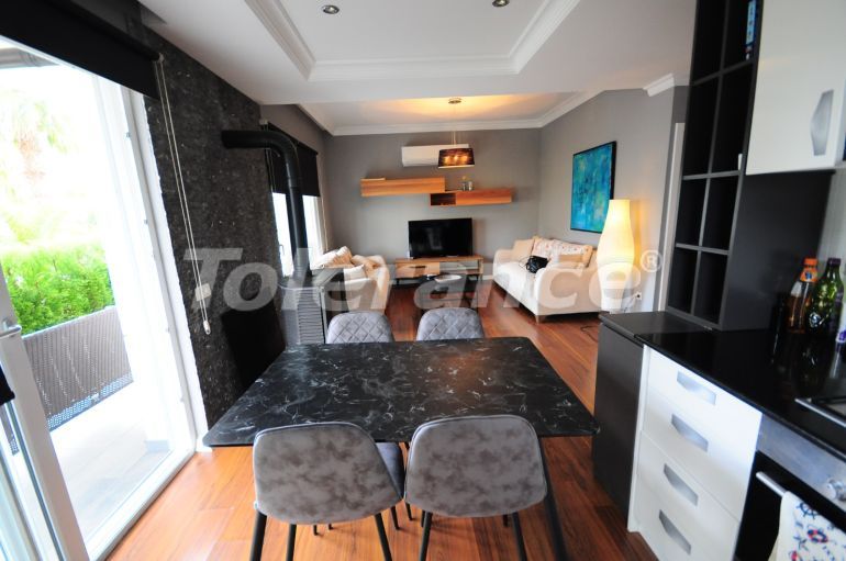 Villa in Kemer Centrum, Kemer met zwembad - onroerend goed kopen in Turkije - 141706