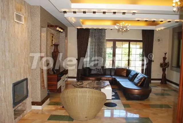 ویلا از سازنده که در مرکز کمر, کمر استخر - خرید ملک در ترکیه - 9358