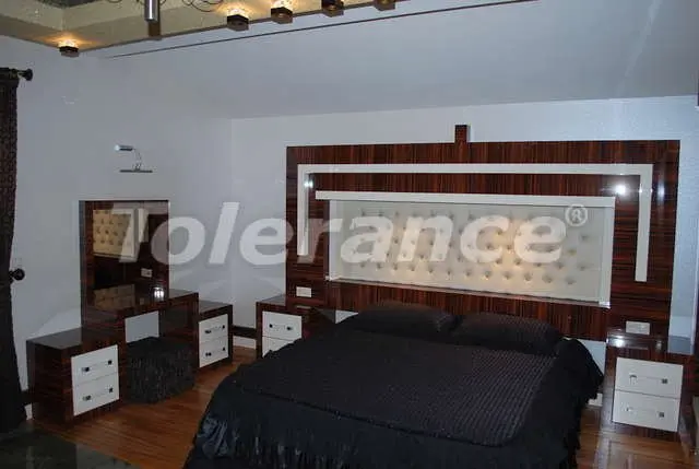 ویلا از سازنده که در مرکز کمر, کمر استخر - خرید ملک در ترکیه - 9379