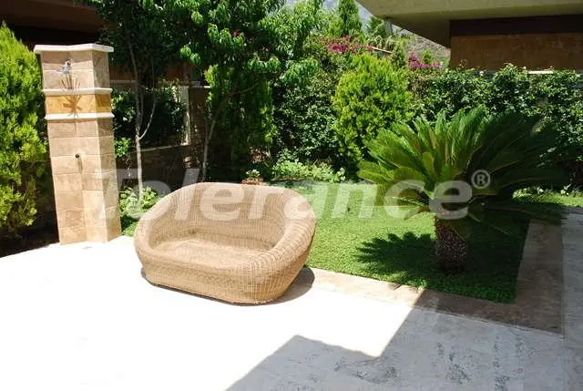 ویلا از سازنده که در مرکز کمر, کمر استخر - خرید ملک در ترکیه - 9389