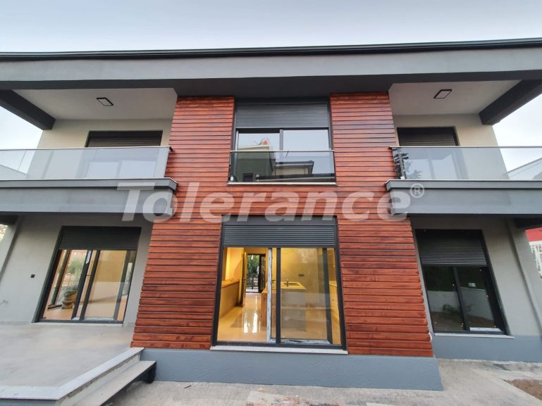 Villa from the developer in Döşemealtı, Antalya - buy realty in Turkey - 107168