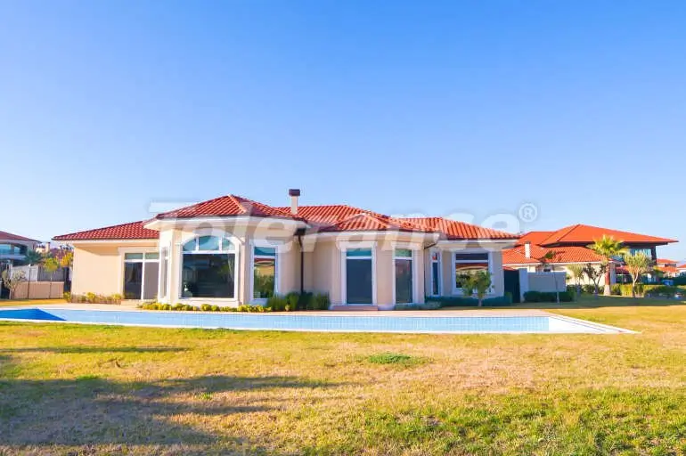 Villa from the developer in Döşemealtı, Antalya with pool - 10733 Villa from the developer in Döşemealtı, Antalya with pool - buy realty in Turkey - 10733