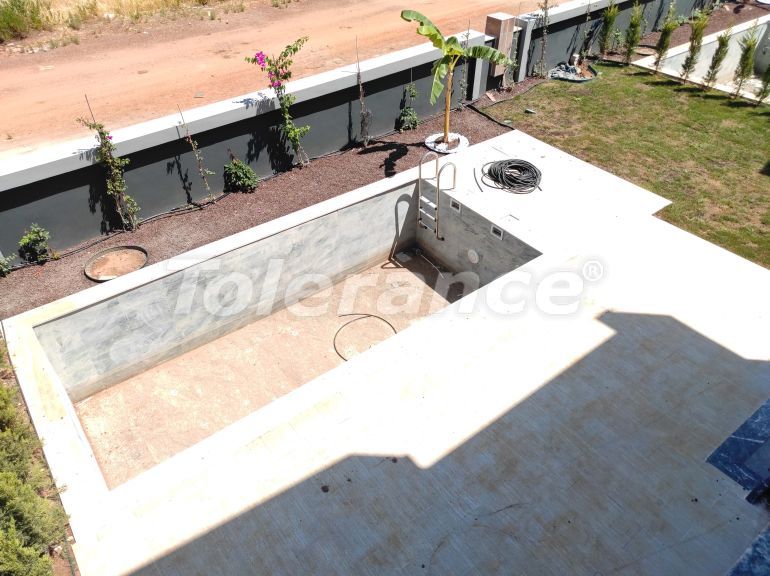 Villa van de ontwikkelaar in Döşemealtı, Antalya zwembad - 109433 Villa van de ontwikkelaar in Döşemealtı, Antalya zwembad - onroerend goed kopen in Turkije - 109433