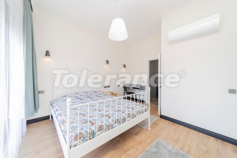 ویلا که در دوشمالتی, آنتالیا استخر - خرید ملک در ترکیه - 113259