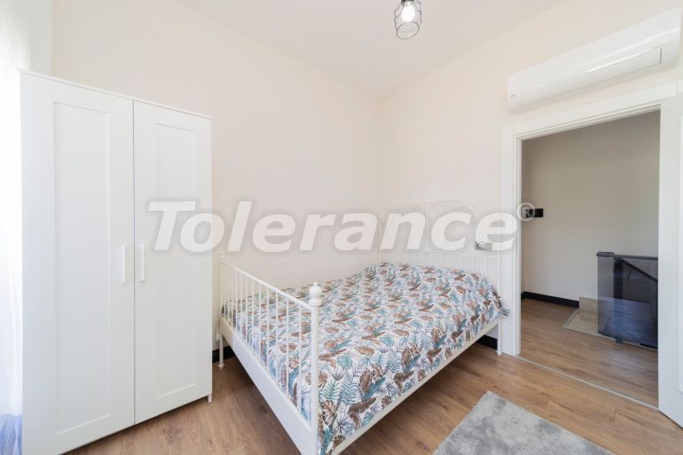 ویلا که در دوشمالتی, آنتالیا استخر - خرید ملک در ترکیه - 113260