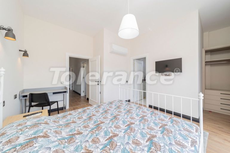 ویلا که در دوشمالتی, آنتالیا استخر - خرید ملک در ترکیه - 113264