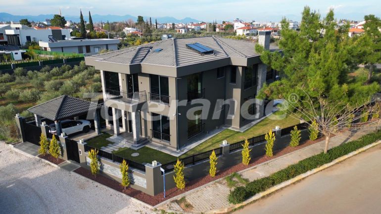 Villa van de ontwikkelaar in Döşemealtı, Antalya zwembad - onroerend goed kopen in Turkije - 113595