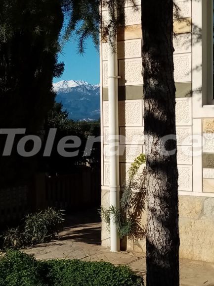 Villa in Döşemealtı, Antalya - buy realty in Turkey - 114562
