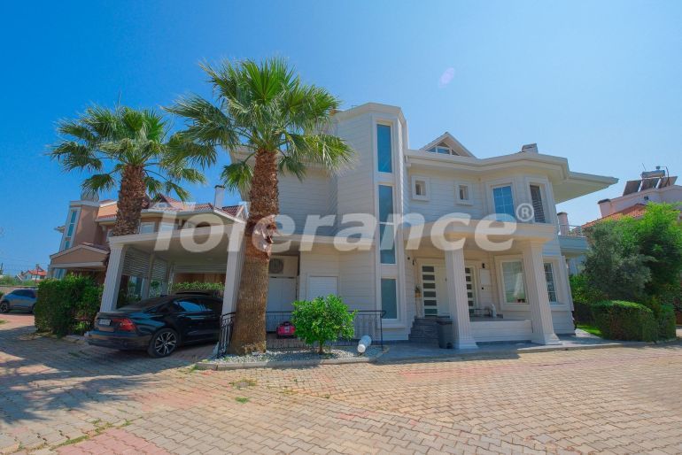 Villa in Döşemealtı, Antalya zwembad - onroerend goed kopen in Turkije - 125547