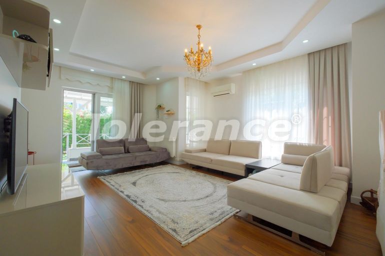 Villa in Döşemealtı, Antalya with pool - 125576 Villa in Döşemealtı, Antalya with pool - buy realty in Turkey - 125576