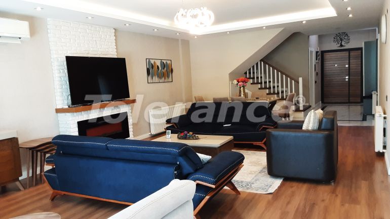 Villa in Döşemealtı, Antalya pool - immobilien in der Türkei kaufen - 126021