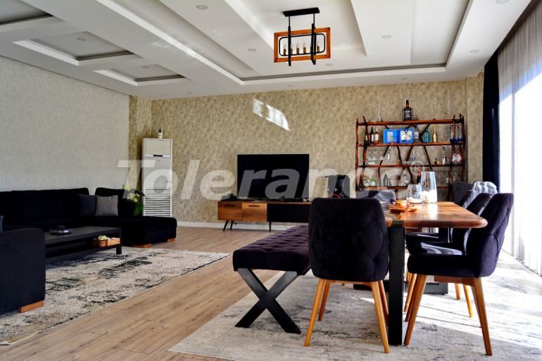 فلل في:في دوشيمالتي, أنطاليا مسبح - شراء عقار في تركيا - 131506