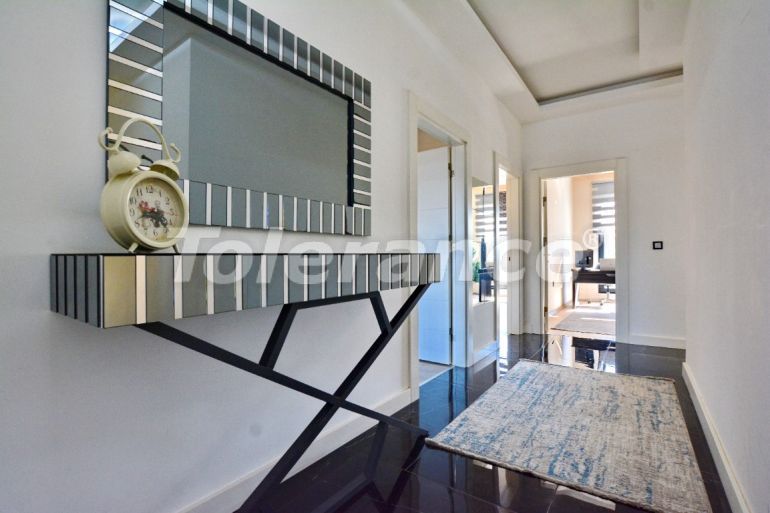 فلل في:في دوشيمالتي, أنطاليا مسبح - شراء عقار في تركيا - 131525