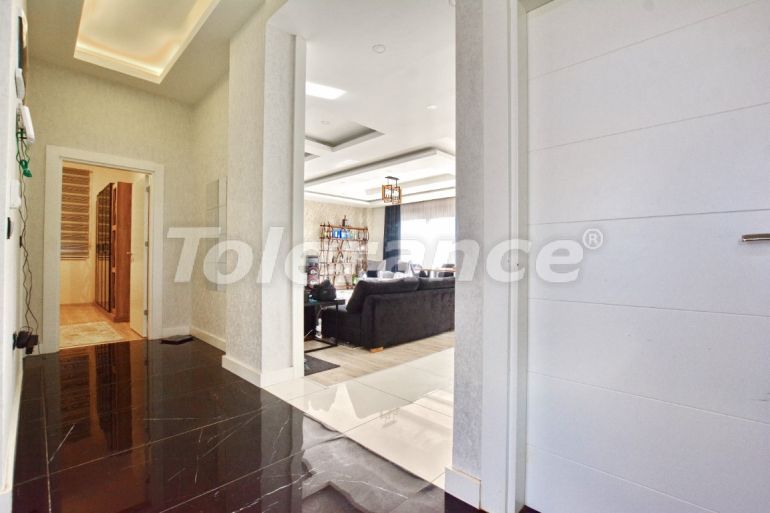 فلل في:في دوشيمالتي, أنطاليا مسبح - شراء عقار في تركيا - 131533