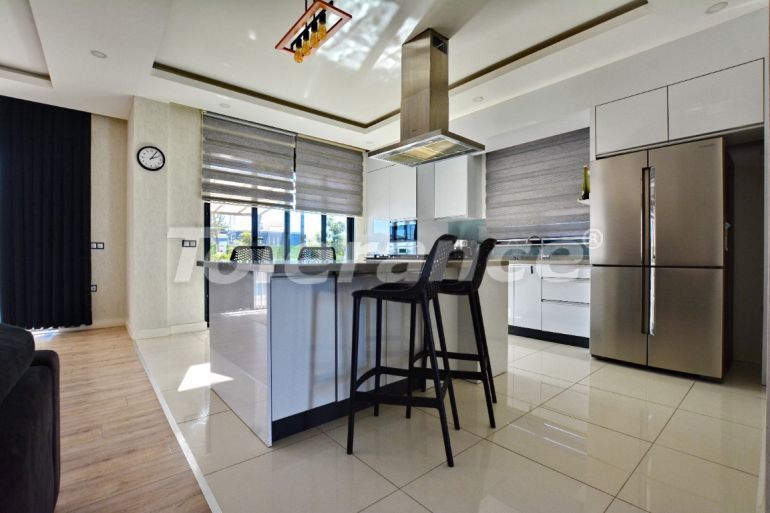 فلل في:في دوشيمالتي, أنطاليا مسبح - شراء عقار في تركيا - 131538