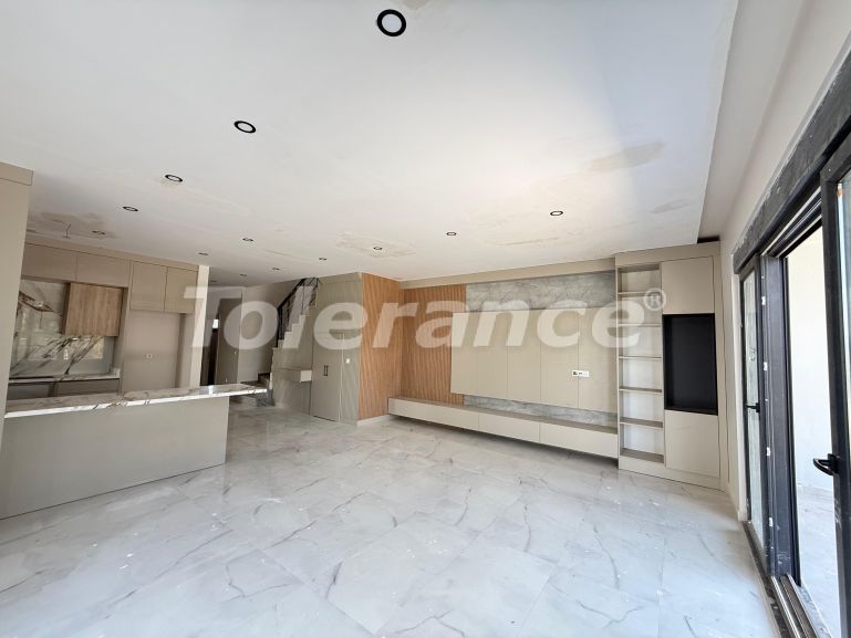 Villa van de ontwikkelaar in Döşemealtı, Antalya zwembad - onroerend goed kopen in Turkije - 134573