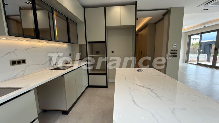 فلل من المتعهد في:في دوشيمالتي, أنطاليا مسبح - شراء عقار في تركيا - 139263