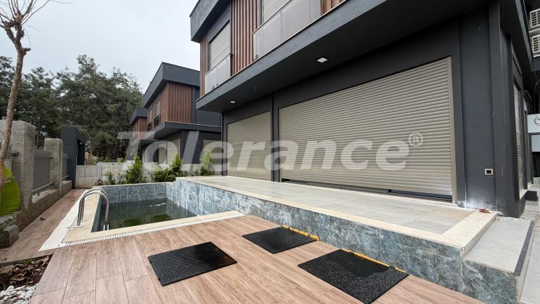 فلل من المتعهد في:في دوشيمالتي, أنطاليا مسبح - شراء عقار في تركيا - 139289